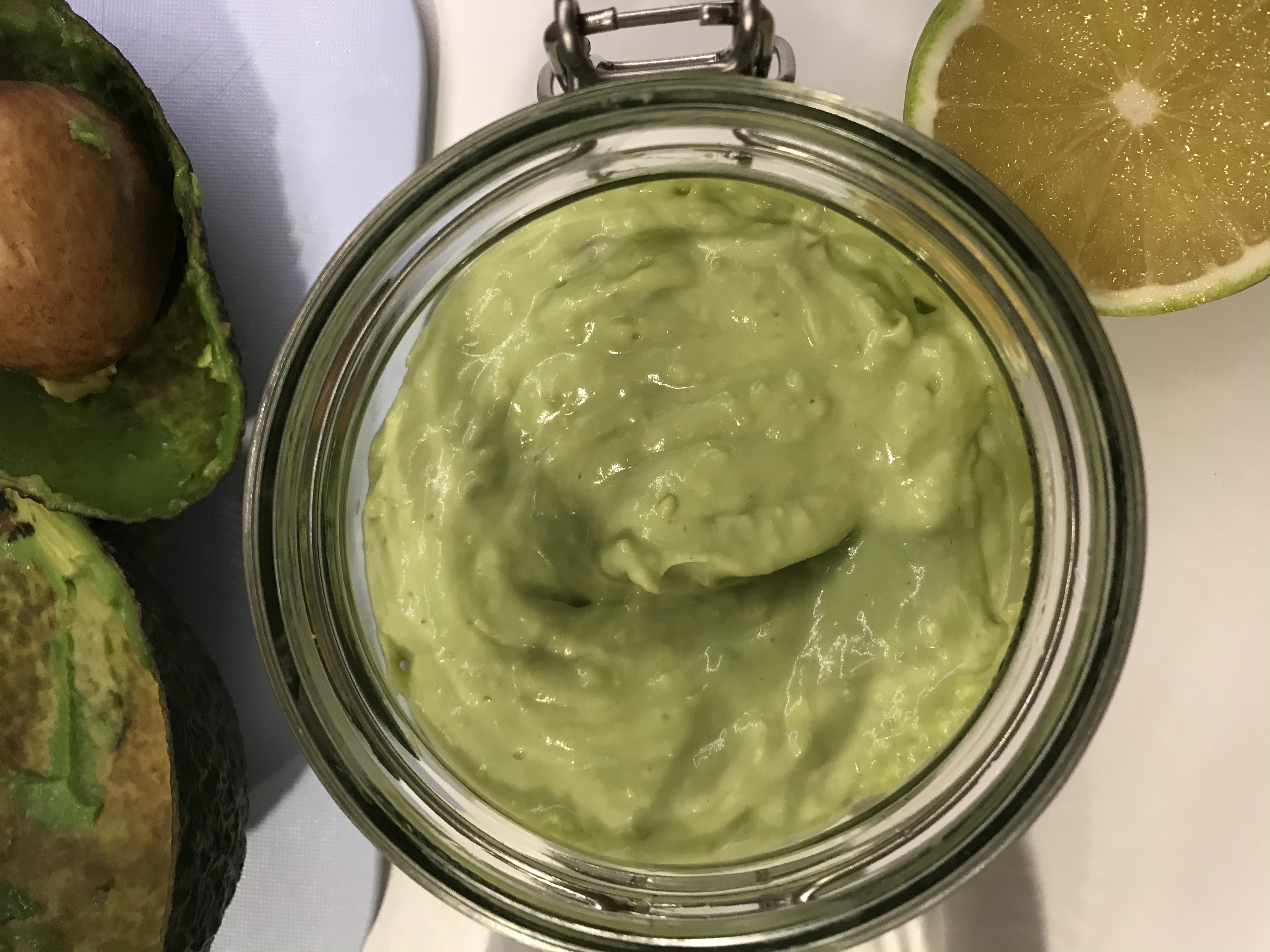 Crema di avocado senza lattosio e senza glutine